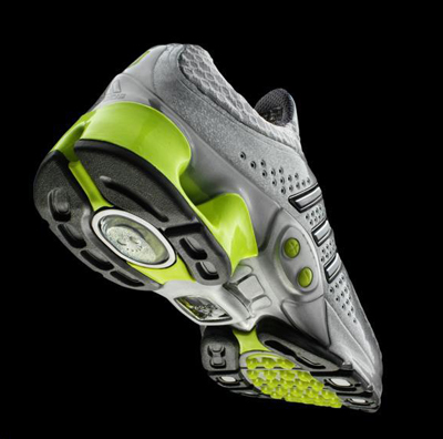 adidas�ׄ�(chu��ng)�ǻ��\��Ь����