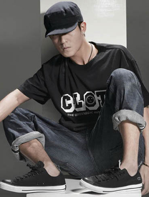 ꐹ�ϣCLOT(li��n)��Converse Product(Red)��Jack Purcell�׏���Ƭ�ع�