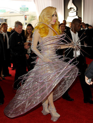 ���R���t̺-Lady Gaga���Ը߸�Ь