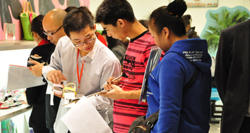 �t����ͯЬ2011�ļ�ӆ؛��������Ļ