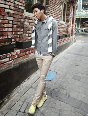 ����r���s־����2012�ļ��r����Ь