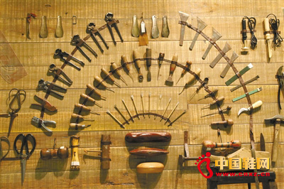 �t���Ѽ��F��Ļ�Ї�Ь�Ļ�����Ƽ��^