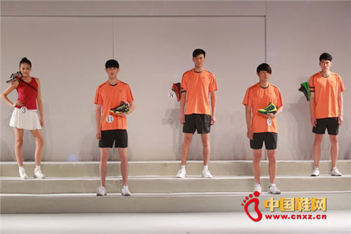 ���̵������Ї��\��Ь���b���OӋ��ِ��Ļ