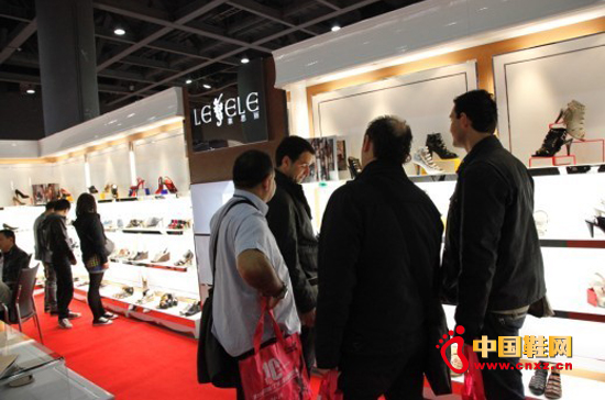 �Ї����HЬչ�����޳�ƷЬ��һչ