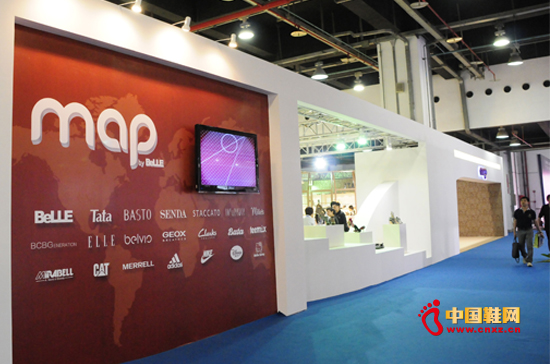 �Ϻ�Ьչ�硰�Ϸǡ� �^����չ�̡����\��_��