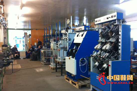 �۬���(sh��)�أ����Ƽ����� �ń�(d��ng)���硱����վ������ �R����Ь�C(j��)