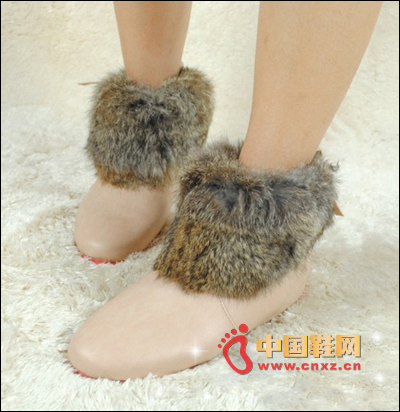 �����Y�cëë�ǰ��n��r�еĆ�Ʒ