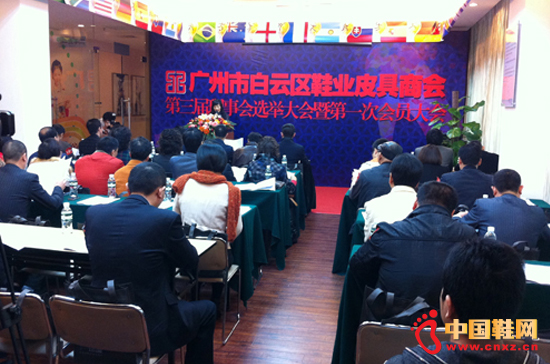 �V���а��ƅ^Ь�IƤ���̕����_�F��