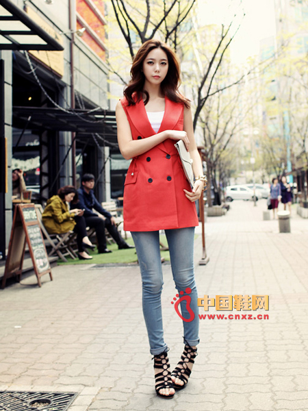 С�YŮ�����´� �M�@�r(sh��)��Ʒζ