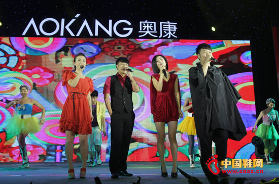 �x�ȡ���S�Ρ��ź�������꿵������ݳ��ˡ����������ҕ�V�����}�����옷�㶮�ġ�