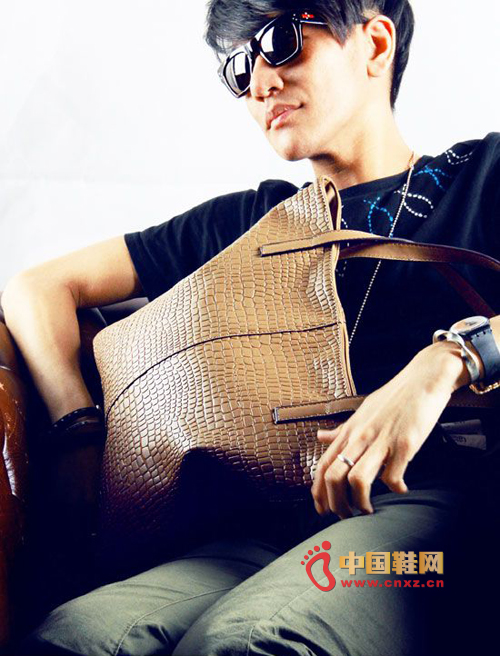 LEVEL CROCODILE SKIN �Ƴ��{�~�yTOTE BAG 