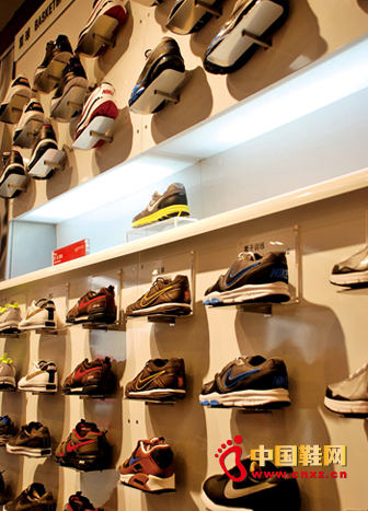 �w�ʽ�I�N���lЬ��W���Ј�����