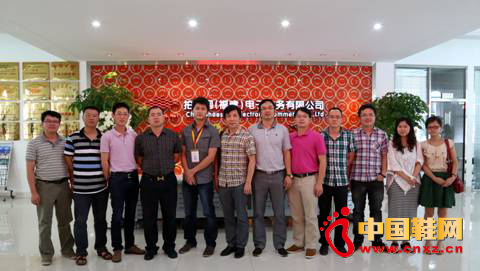 ��Ь�W(w��ng)�����_(d��):��̱��F(tu��n)�l(f��)չ��(sh��)�F(xi��n)�p�A