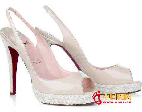 �ݳ�Ʒ��Zara�������мt��Ь�����V