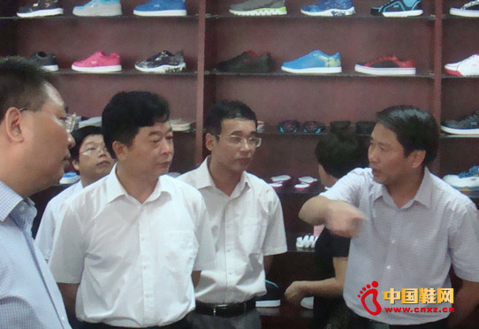 ������ί��ӛһ���I(l��ng)���W�R�����{(di��o)��ҕ��