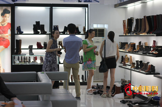 ����ؐ��2012�ﶬ����Ʒӆ؛���A�M��Ļ3