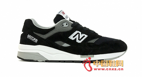 �°ق�M1600 �t����ɫЬ��ȫ�µǈ�