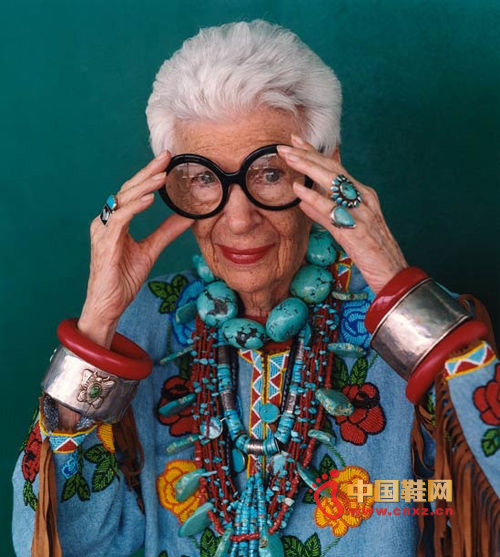 91�q���r(sh��)�б���(li��n)��HSN �Ƴ�ϵ��ŮЬ