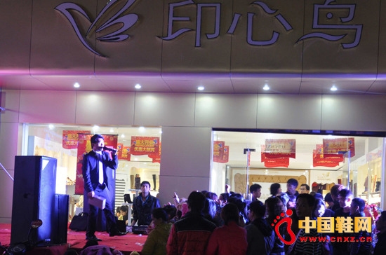 再晚,顧客熱情不減;再冷,顧客的心是熱的